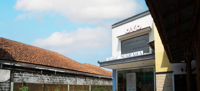 O阿尔乔萨里酒店-近阿拉亚广场-原努格拉哈酒店(Hotel O Arjosari Near Plaza Araya Formerly Hotel Nugraha)图片