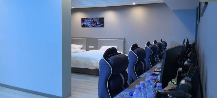 聚点电竞酒店图片