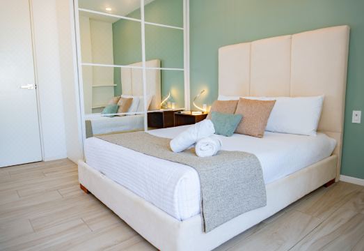 MARE CONDO Hotel Overview