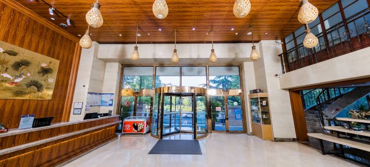 青岛海泰万丰国际酒店(石老人海水浴场国信体育中心店)图片
