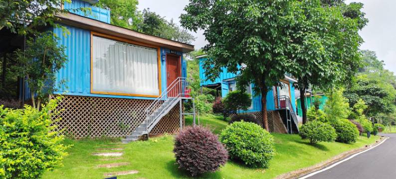 英西峰林·峰林晓镇度假屋图片