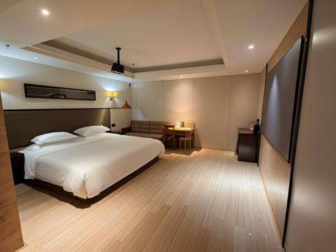 大富隆商务酒店(南平建阳汽车站店)