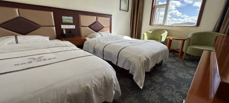 若尔盖西御大酒店(汽车客运中心店)图片