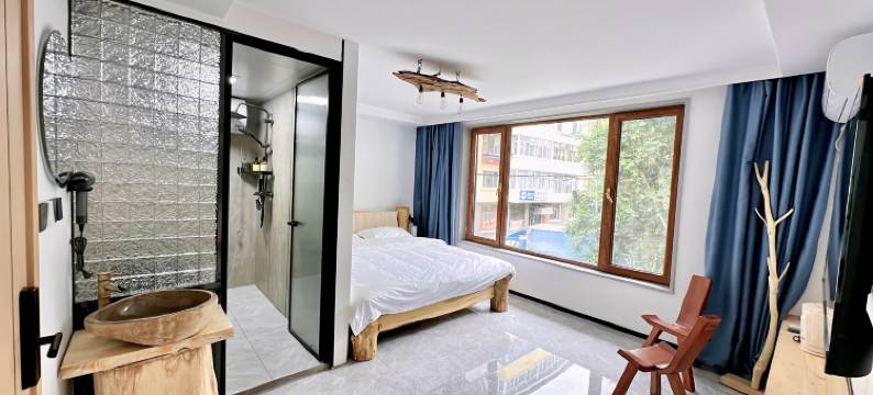 松塔客栈(升辉市场店)图片