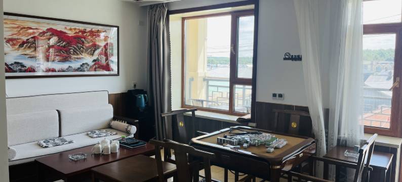 嘉荫江畔人家度假村酒店图片