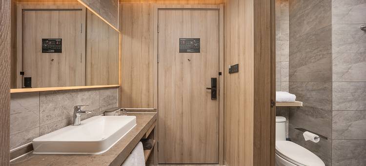 万信至格酒店(威海市政府威高广场店)图片