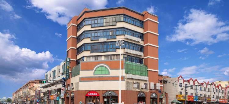 星期8快捷酒店(盐城高铁站盐镇水街店)图片