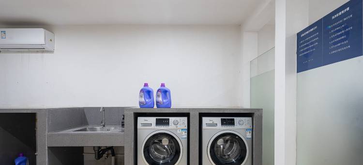 柏纳酒店(安吉九州昌硕广场店)图片