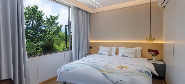 峨眉山丽君酒店(峨眉山景区零公里店)图片