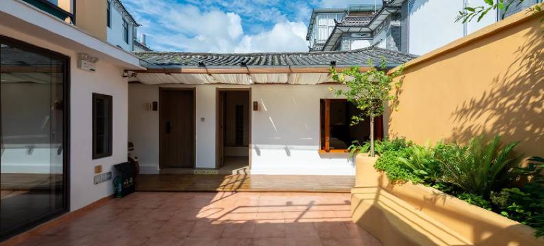 屿众·大里 Island people设计师智能美宿(大理洱海才村店)图片