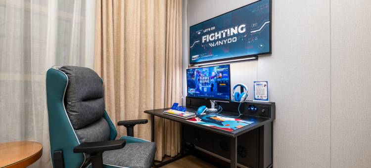 网鱼电竞酒店(佛山金沙洲金铂天地店)图片