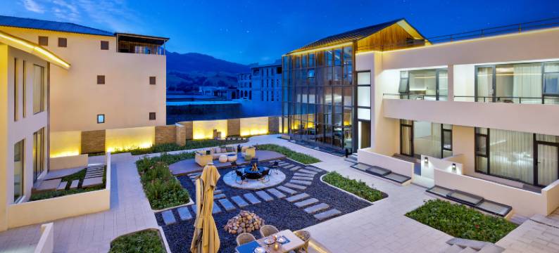 那拉提镇梵野•朴舍FANYEPUSHE民宿图片