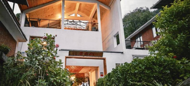 宝兴田姐家民宿图片