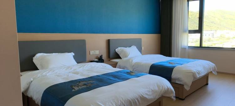 红原夏日牧归民宿图片