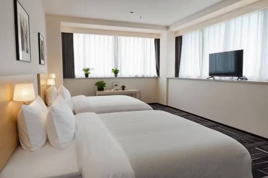 前京观海酒店(金山城市沙滩金山卫火车站店)