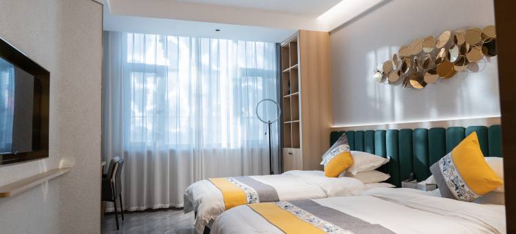 东鹏假日酒店图片