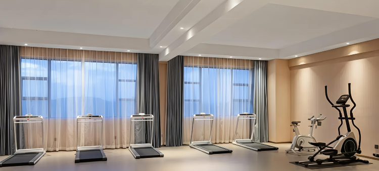 维多利亚大酒店(岑溪市中医医院人名医院店)图片