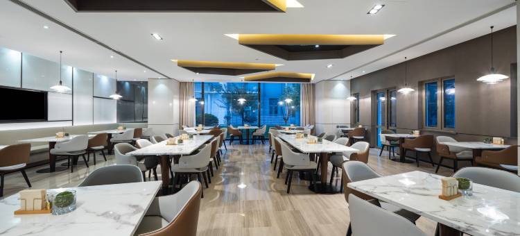 南京南站胜太西路亚朵酒店图片