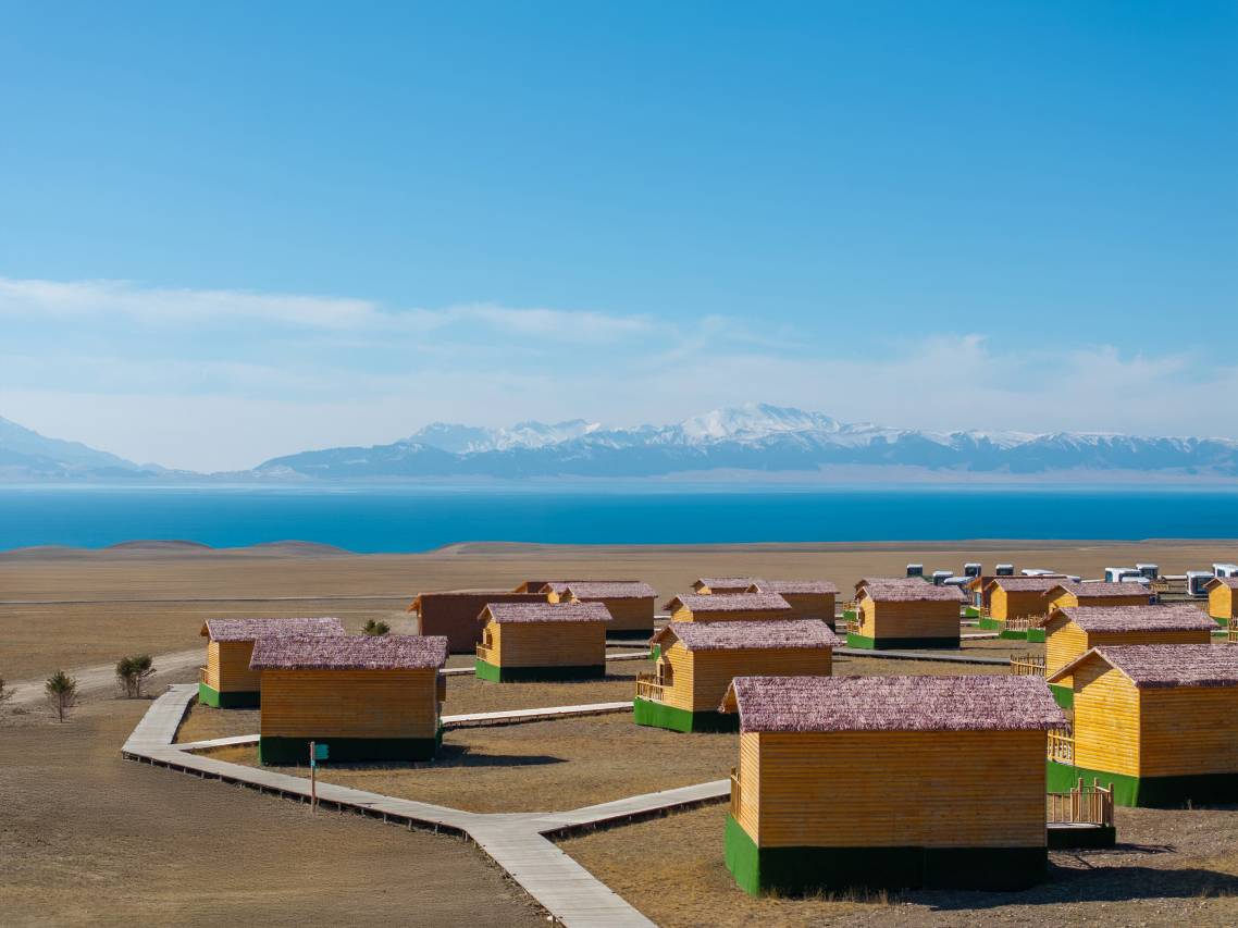 赛里木湖颐涞Elaine·禾川云锦野奢营地图片