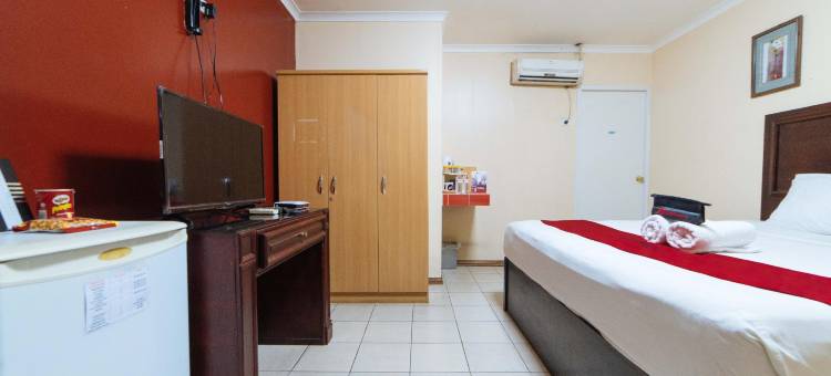 红多兹酒店-安吉利斯市克拉克维尤第21街(RedDoorz @ Clarkview 21st Street Angeles City)图片