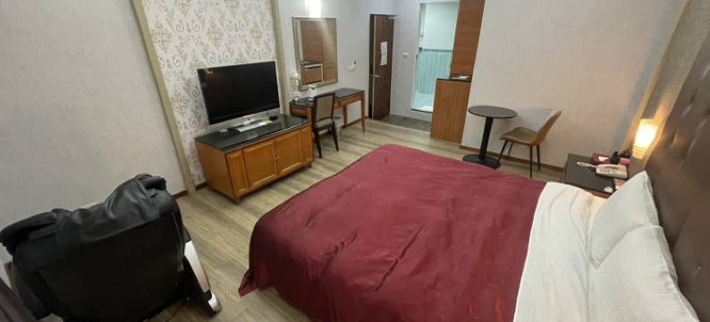 花乡商务汽车旅馆-凤山店图片