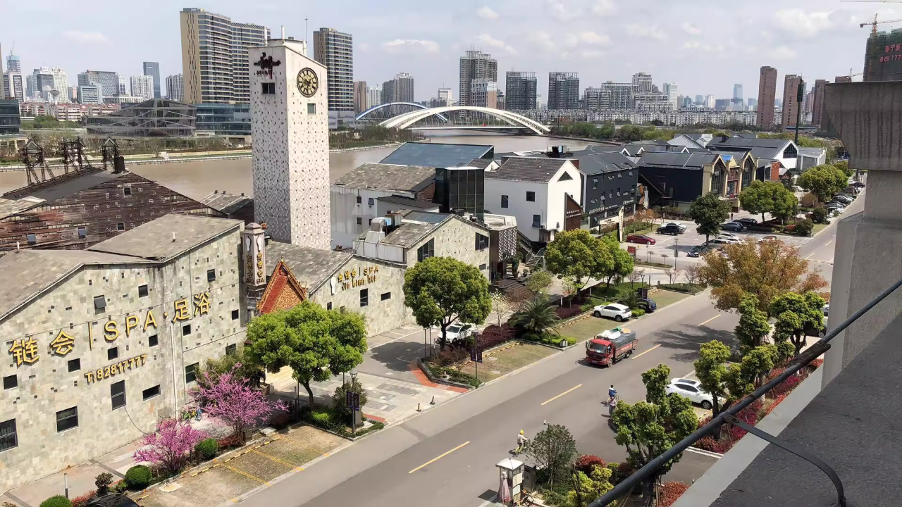 柏纳酒店(宁波火车站南塘老街店)图片