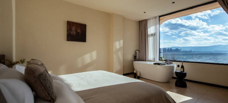 大理·归屿｜Holiday Villa 艺术设计海景民宿(洱海店)图片