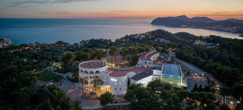 加拉佐马略卡希尔顿酒店(Hilton Mallorca Galatzo)图片