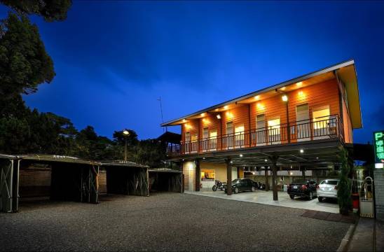 南投集集金格民宿