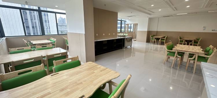 怡康宾馆(皖北总院第九中学店)图片
