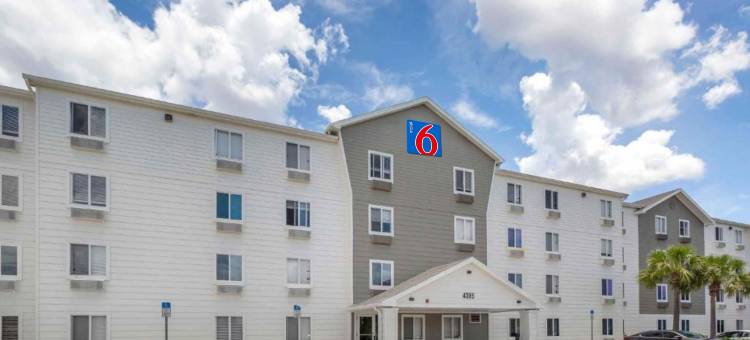 Motel 6 Suites 迈尔斯堡, FL(Motel 6 Suites Fort Myers FL)图片