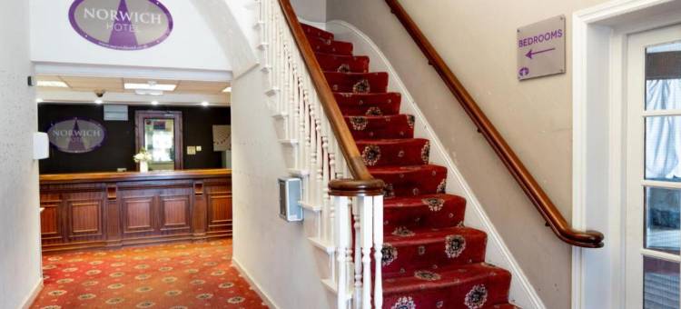 诺维奇市中心OYO酒店(Norwich Central Hotel- Near Norwich Train Station & Carrow Road Stadium)图片