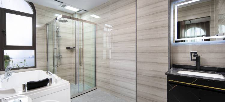 星辰轻奢酒店(高坪万达店)图片