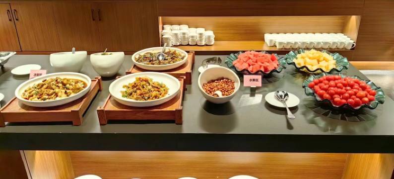 长旅沁庐精选酒店(九江火车站店)图片