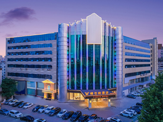 维也纳酒店(石家庄北国益庄铁道大学地铁站店)