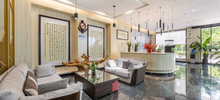 龙城大酒店(汉中高铁站中心广场店)图片