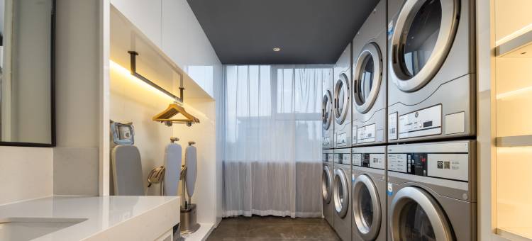 天津中北工业园新科道亚朵酒店图片