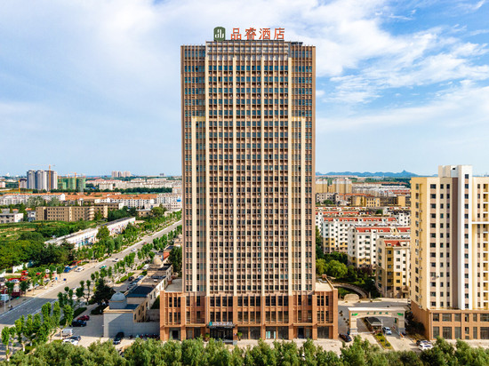 品睿酒店(乳山水景绿城店)