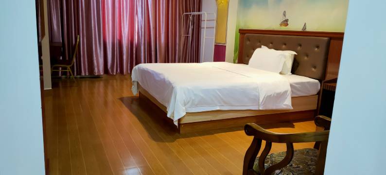 域强商务宾馆(茂名高铁站店)图片