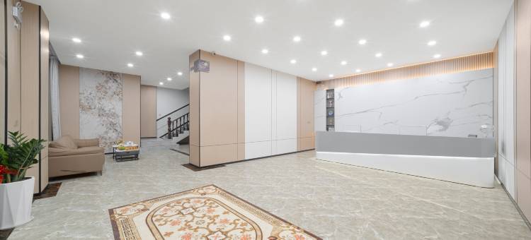 回顾居设计民宿(海口美兰机场店)图片