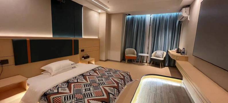 陆丰欢朋美宿图片