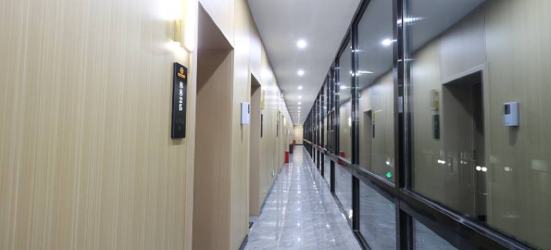 阳曲鑫丰田商务酒店图片