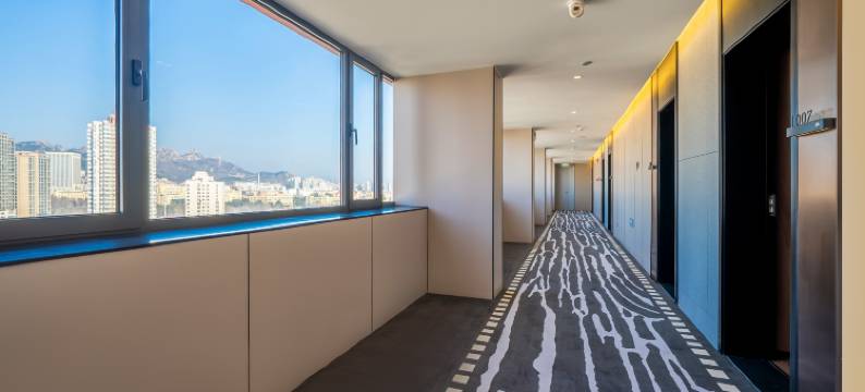 青岛曜石X酒店(五四广场奥帆中心店)图片