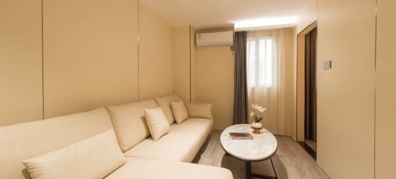 广州火车站微八酒店(西村地铁站店)图片