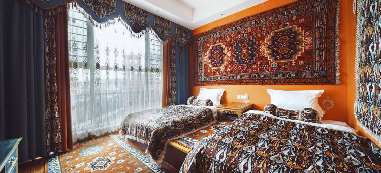 狼戈的家度假酒店(丝路之光旅游小镇火车站店)图片