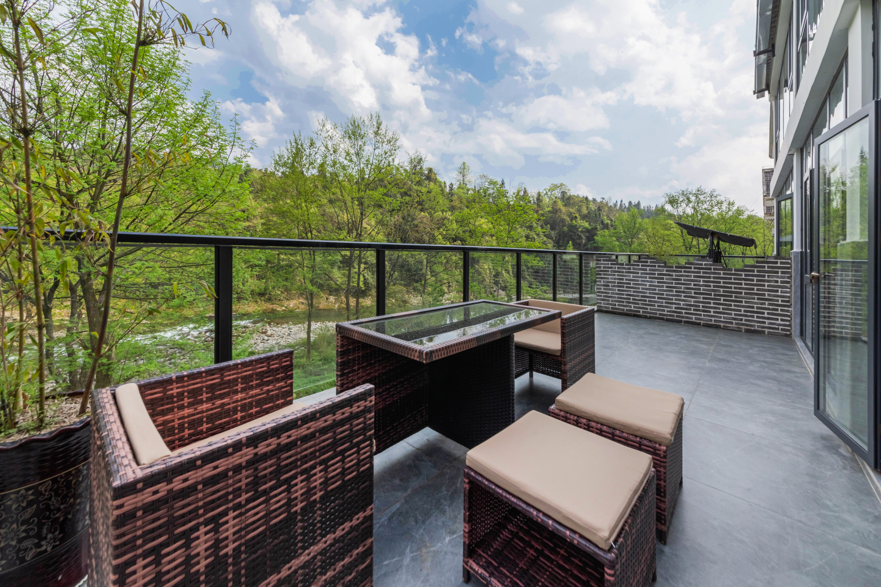 Fanjingshan East Gate Scenic Area Guesthouse (Powered By gpt-41) Over view