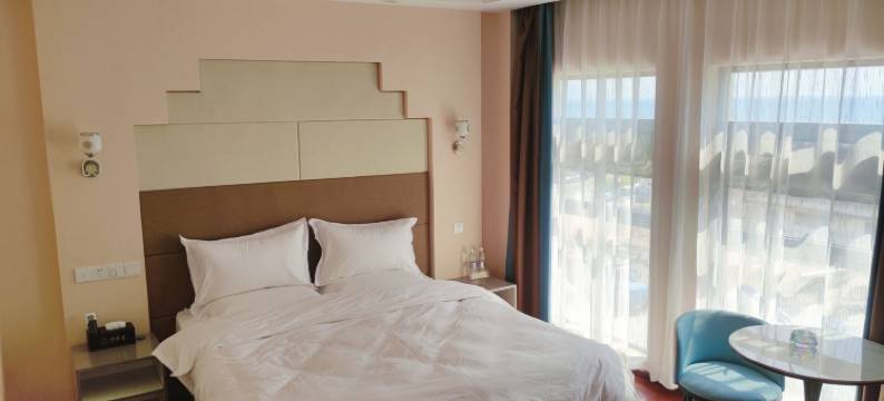 抚仙湖泊庭客栈图片