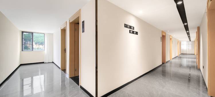 巴东城市公寓酒店图片