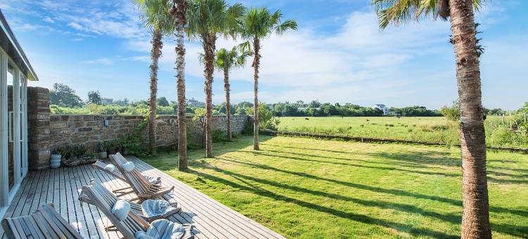 北海涠洲岛野里宅院度假酒店(贝壳沙滩蓝桥店)图片