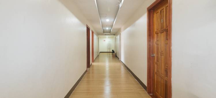 ARRS酒店(RedDoorz @ Arrs Hotel & Resort)图片
